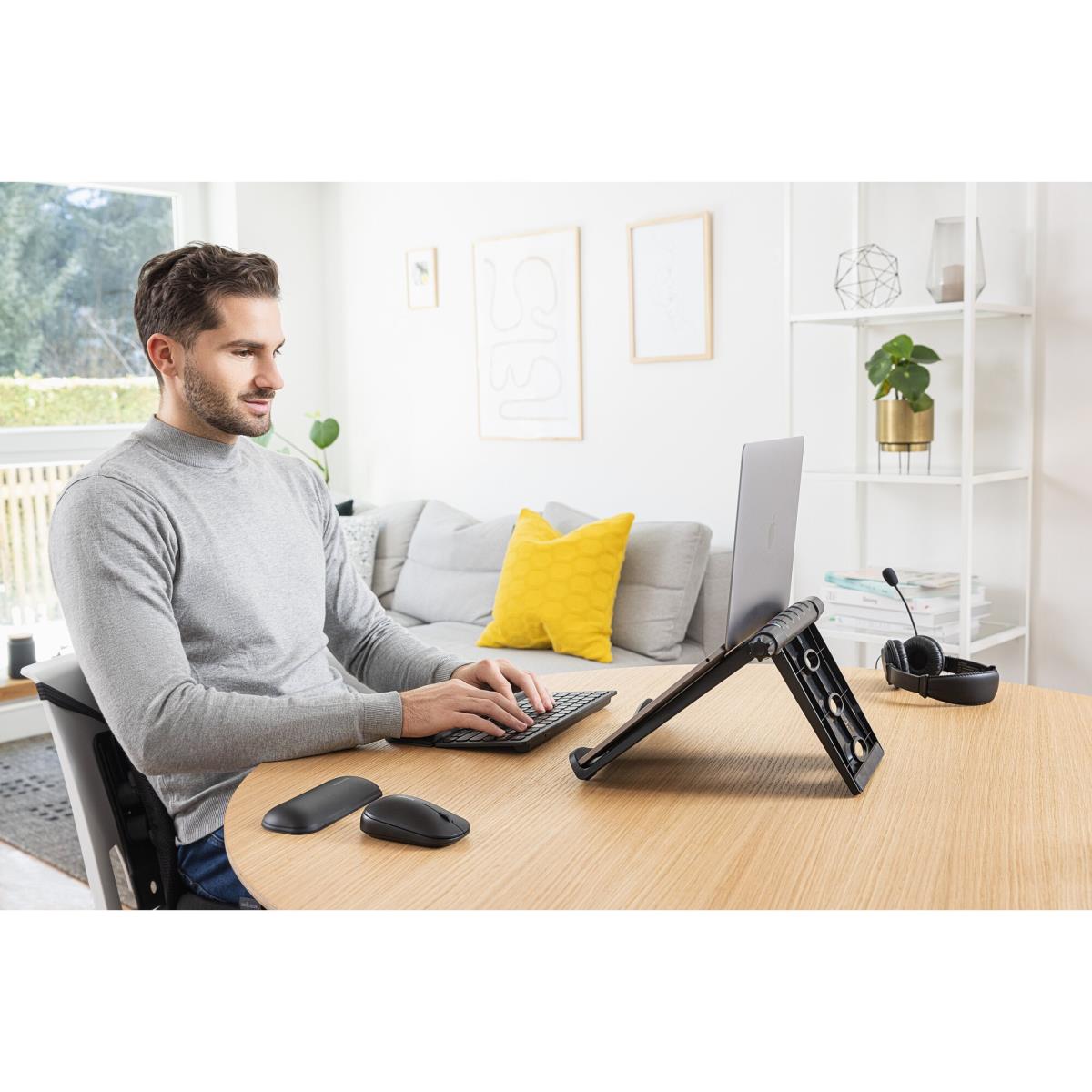 USB-C HI-FI HEADPHONES WITH MIC thumbnail
