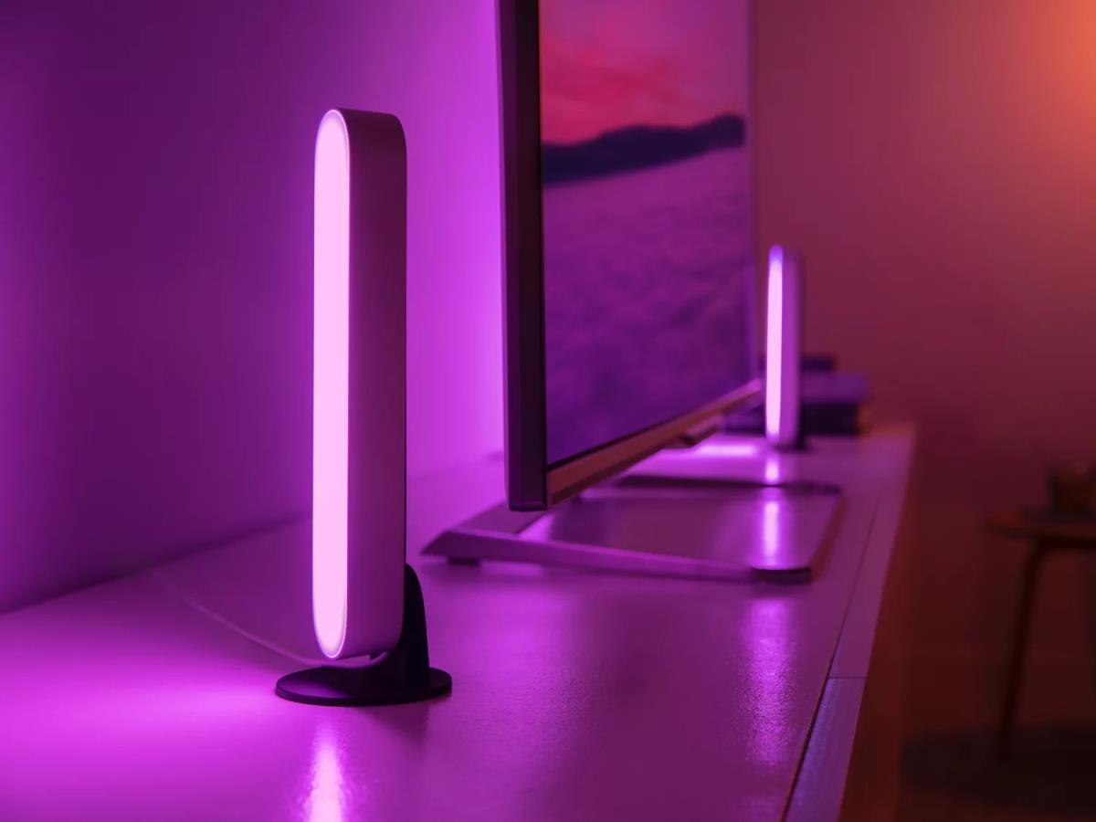 EU Product - White & Color Ambiance Play Lightbar Erweiterung wei thumbnail