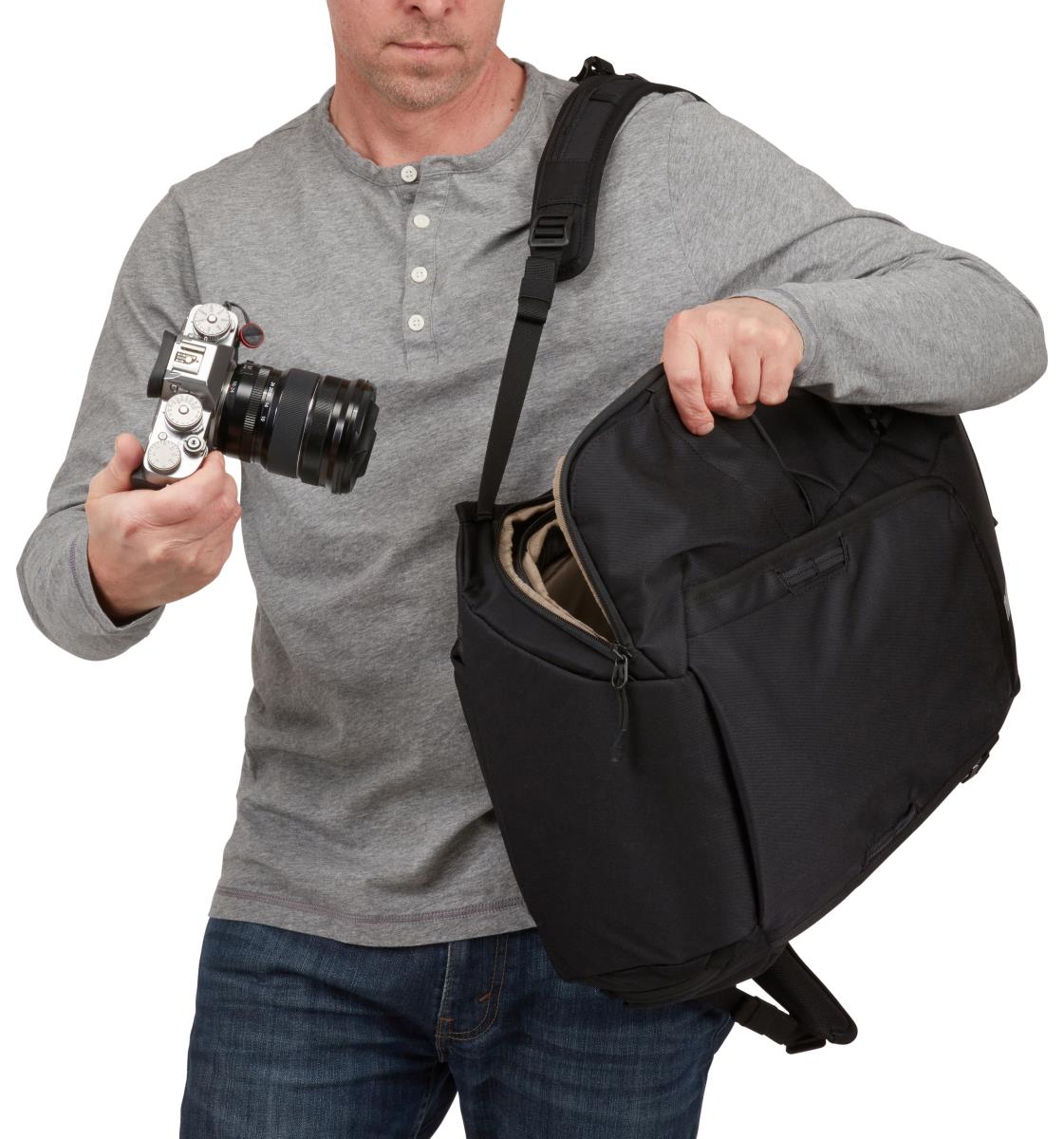 EU Product - Covert DSLR Backpack 24l Black thumbnail
