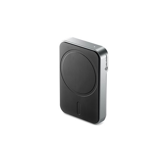 MATRIX UNIVERSAL MAGNETIC POWER BANK 5000mAH BLACK thumbnail